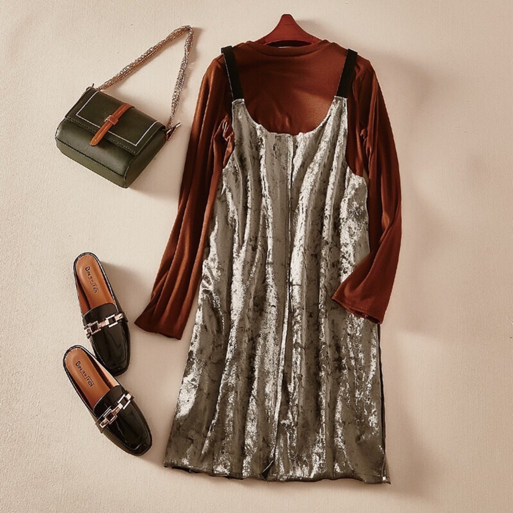 Two piece set - Gray velvet dress SOLD on depop! - Picture 2 of 3